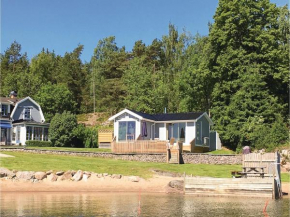 One-Bedroom Holiday Home in Vanersborg